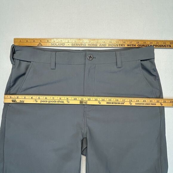 Huk Pursuit 8.5" Chino Shorts Mens XL 40x8.5 Gray Elastic Waist Fishing Camping - Picture 12 of 13
